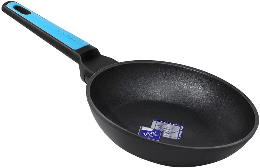 Cecotec Padella Polka Experience 18 Bucket Thunder. Padella in alluminio forgiato da 18 cm con rivestimento antiaderente Platinum Plus Teflon® Nonstick Coating, 100% privo di PFOA.